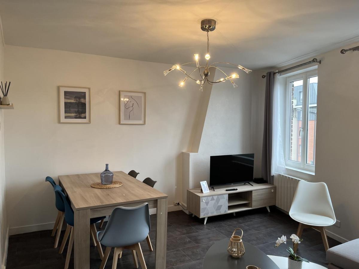 Triplex Carnot - Proche Docks 76, Kindarena Et Centre Ville De Rouen - Stationnement Gratuit - Netflix - Wifi Deville-les-Rouen 外观 照片